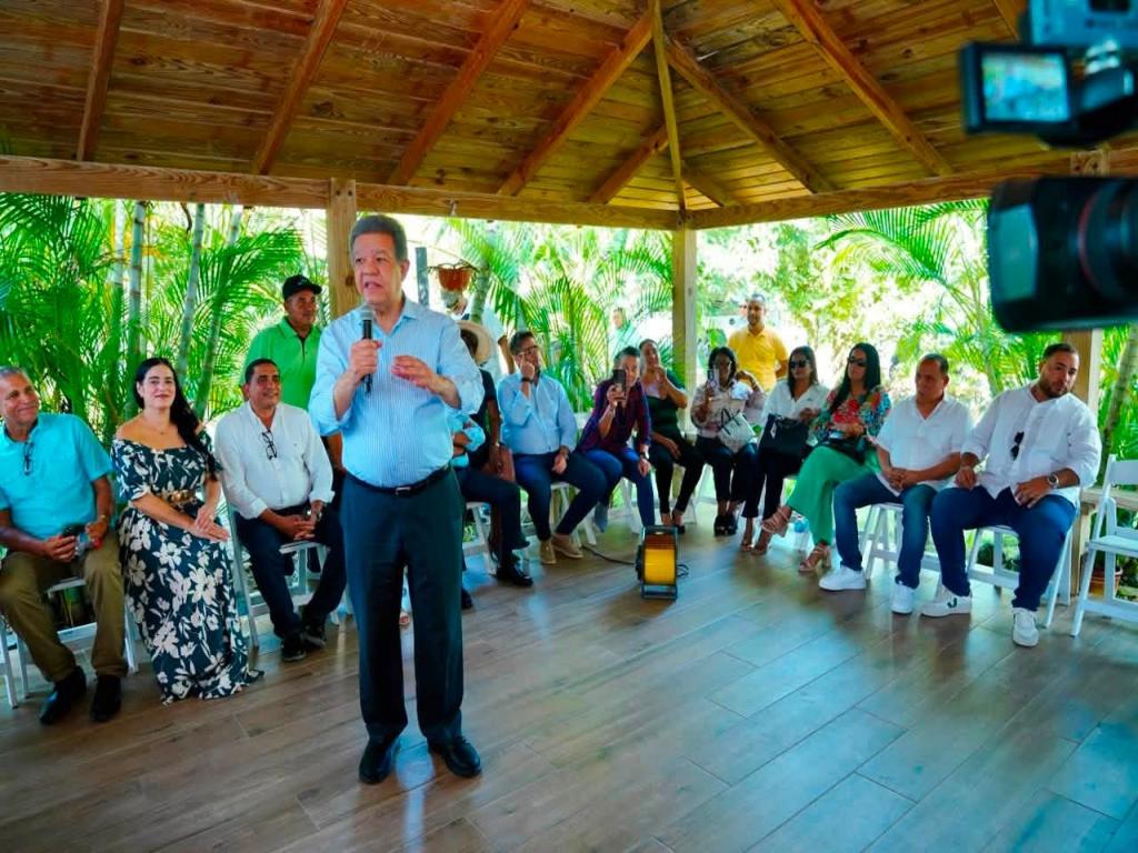 expresidente-dominicano-afirma-crece-rechazo-al-partido-gobernante