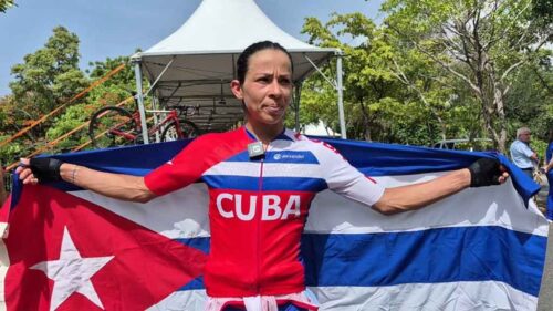 cubana-mejias-triunfa-en-carrera-de-ruta-f-en-jcc-de-santo-domingo