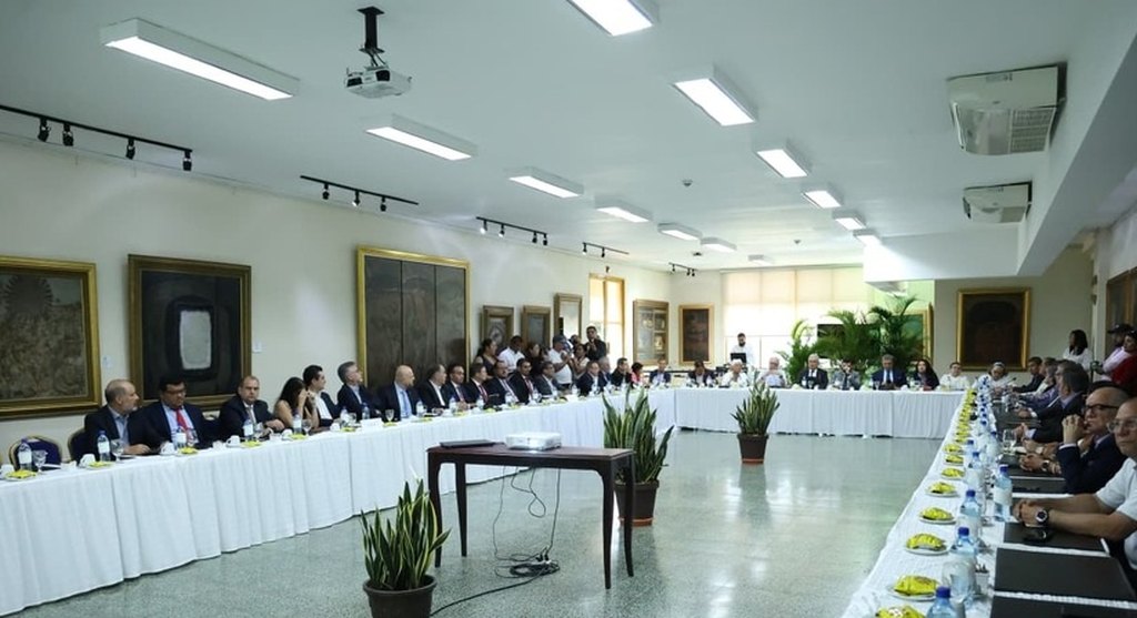 nicaragua-suma-al-sector-financiero-a-consulta-constitucional