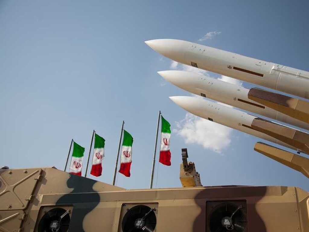 iran-lanza-nuevos-ataques-contra-objetivos-de-eeuu-en-oriente-medio