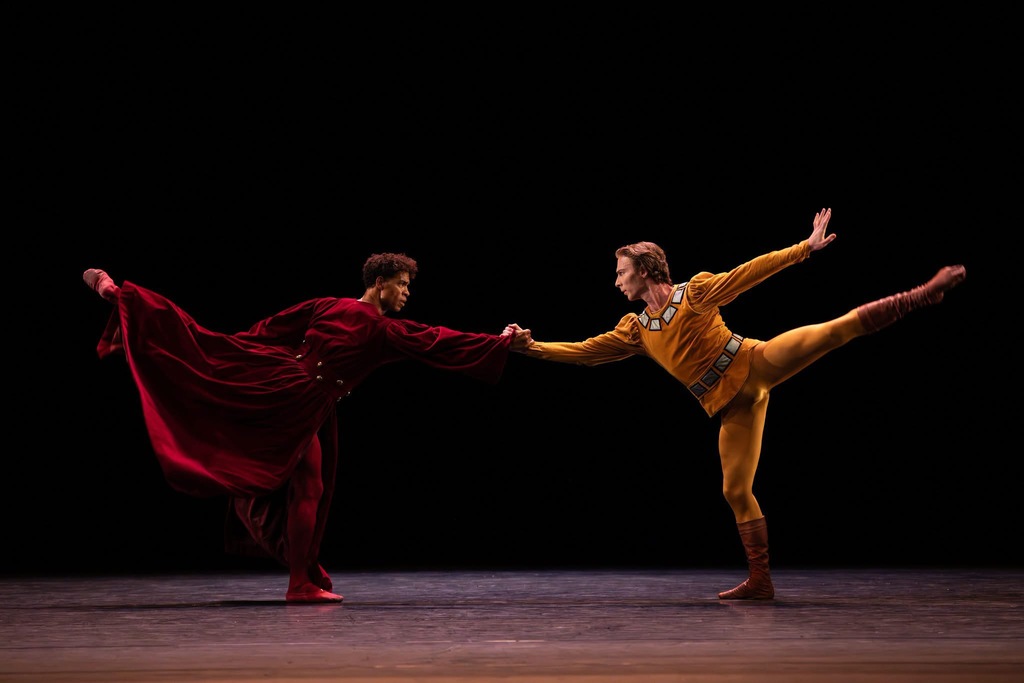 carlos-acosta-hace-suyos-la-danza-y-el-escenario-en-reino-unido