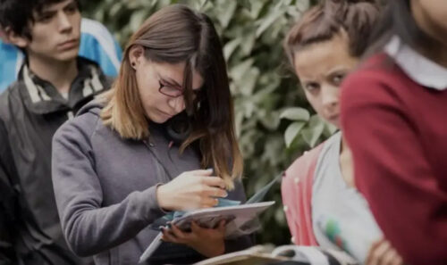 el-80-de-jovenes-argentinos-piensa-emigrar