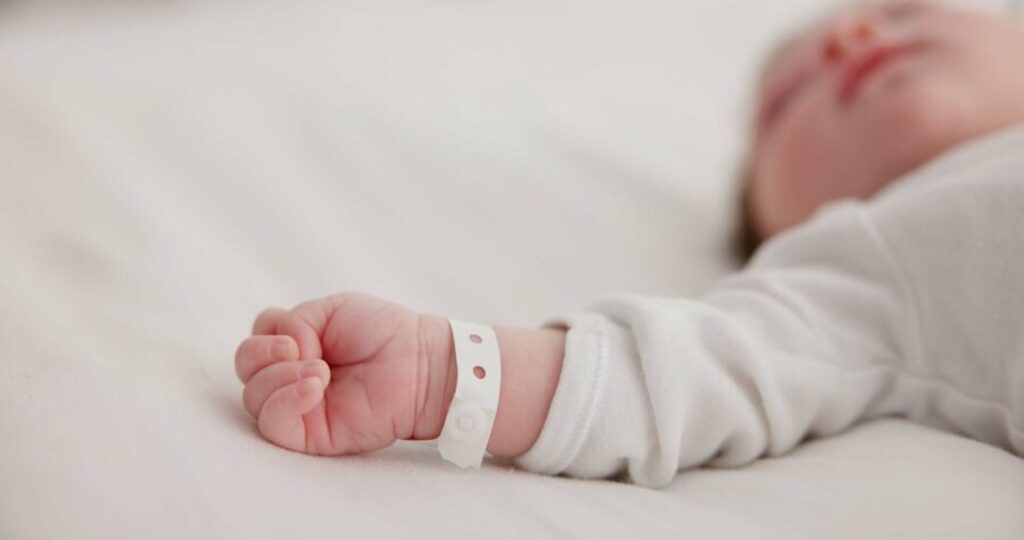 dominicana-registra-mil-42-muertes-infantiles-en-ocho-meses