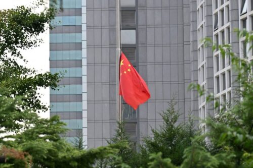 banderas-a-media-asta-en-china-en-homenaje-a-zhu-rongji