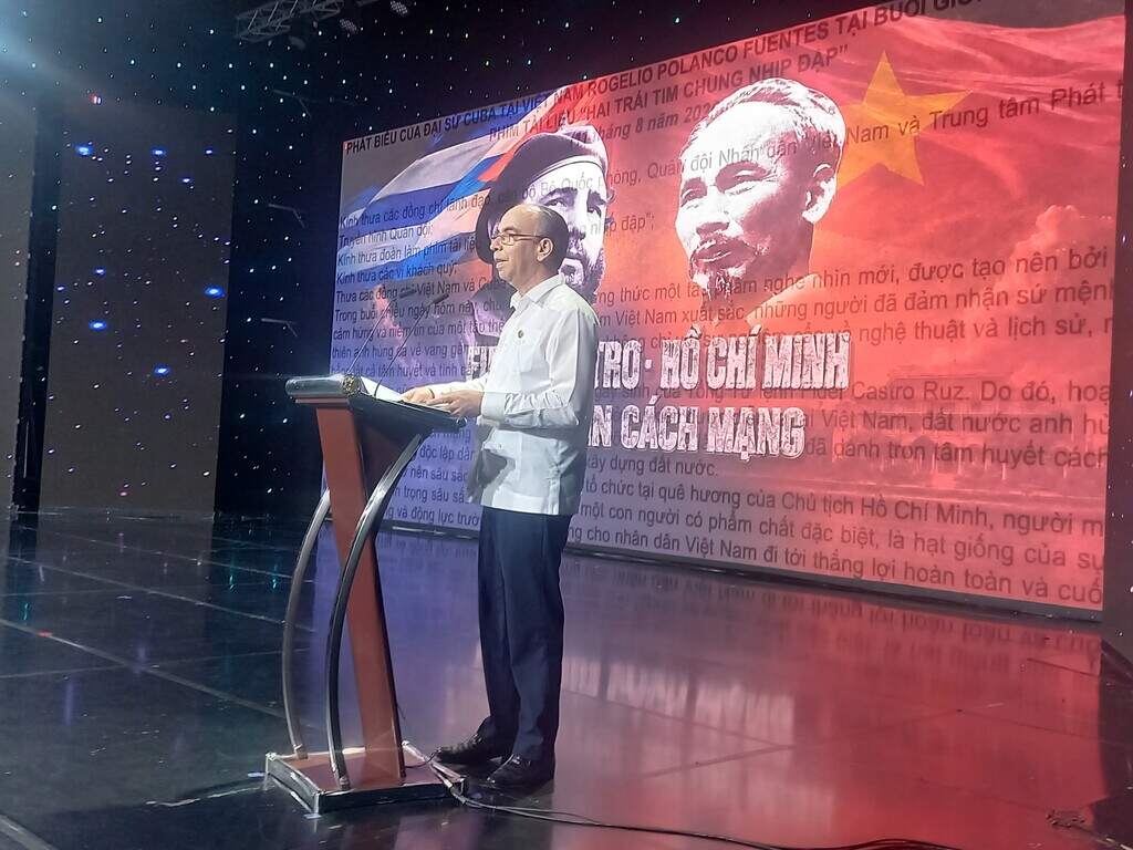 premier-de-documental-contiene-corazones-de-cubanos-y-vietnamitas