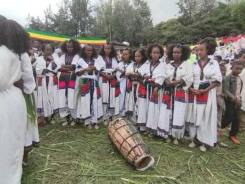 region-de-amhara-etiopia-lista-para-festivales-femeninos