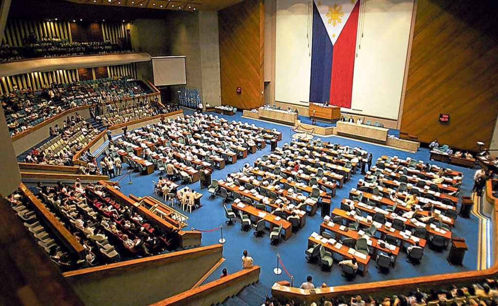 filipinas-inicia-revision-de-presupuesto-nacional-para-el-proximo-ano