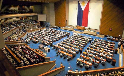 filipinas-inicia-revision-de-presupuesto-nacional-para-el-proximo-ano