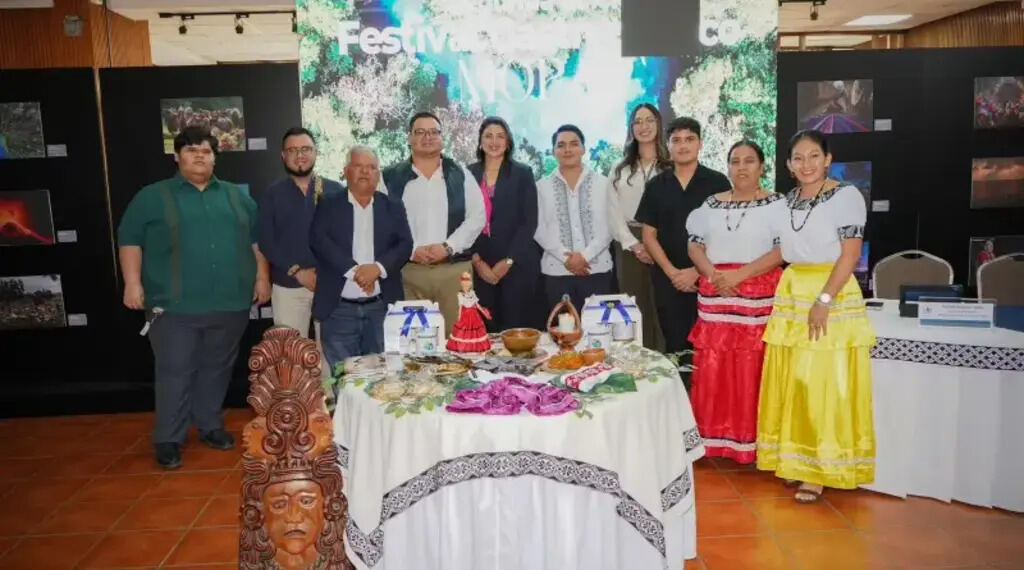 abre-ii-festival-gastronomico-mopan-en-san-luis-peten-guatemala