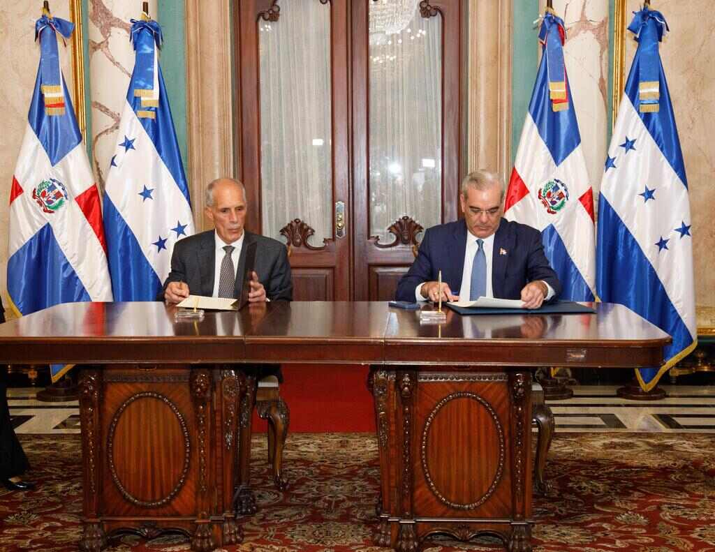 honduras-expresa-interes-en-adquirir-equipos-militares-de-dominicana