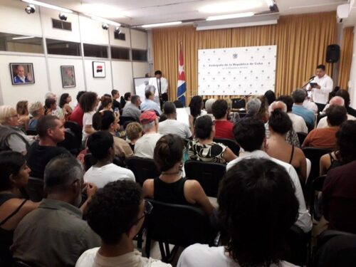 celebran-en-italia-centenario-del-lider-cubano-fidel-castro