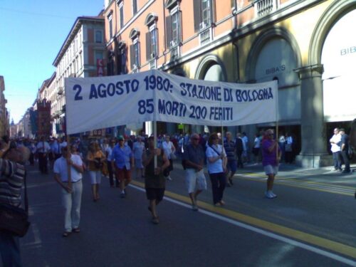 conmemoran-en-italia-aniversario-46-de-masacre-neofascista-en-bolonia