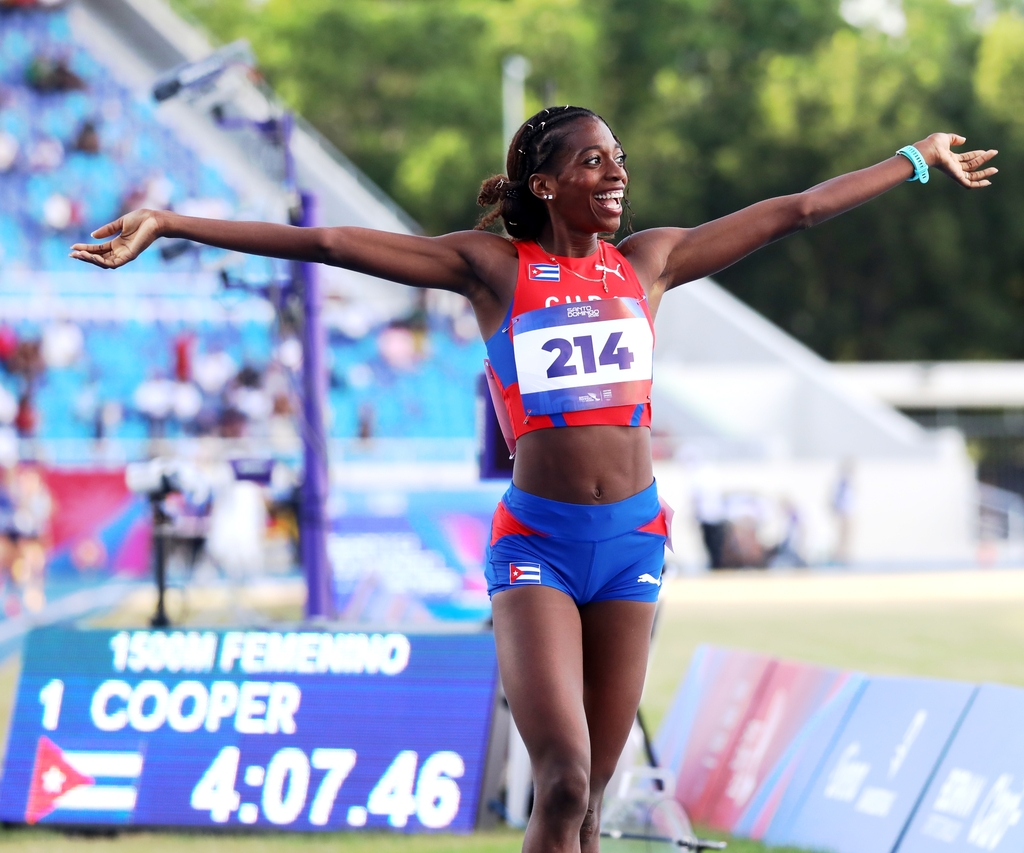 daily-cooper-record-en-santo-domingo-y-apunta-al-doblete-dorado