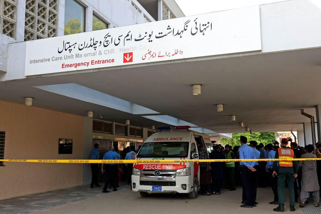 mueren-en-pakistan-15-recien-nacidos-por-incendio-en-hospital