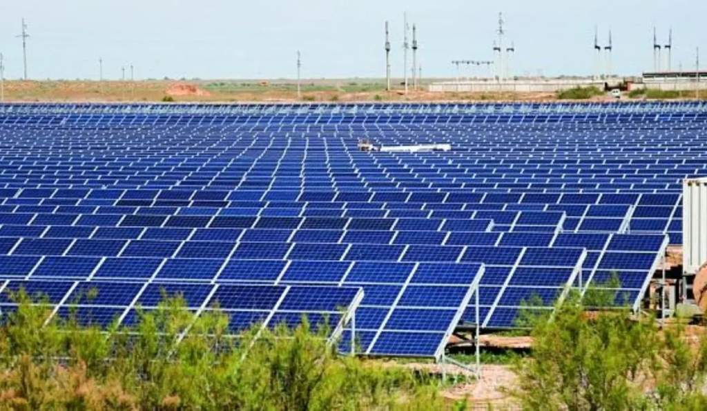inaugura-rusia-su-mayor-central-de-energia-solar