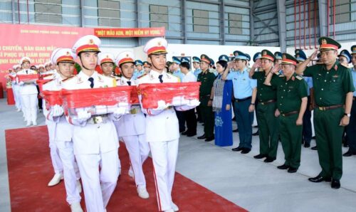 transportan-muestras-de-caidos-en-vietnam-para-pruebas-de-adn