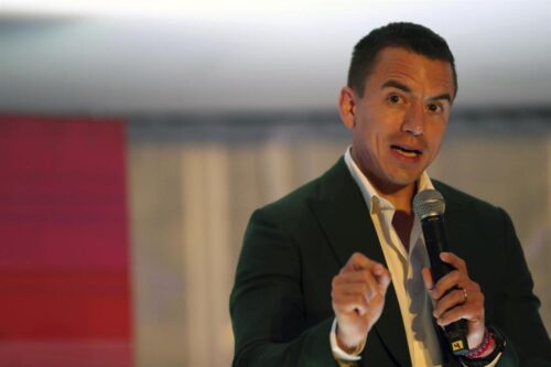 oposicion-de-ecuador-ve-oportunismo-electoral-en-adelanto-de-sueldo