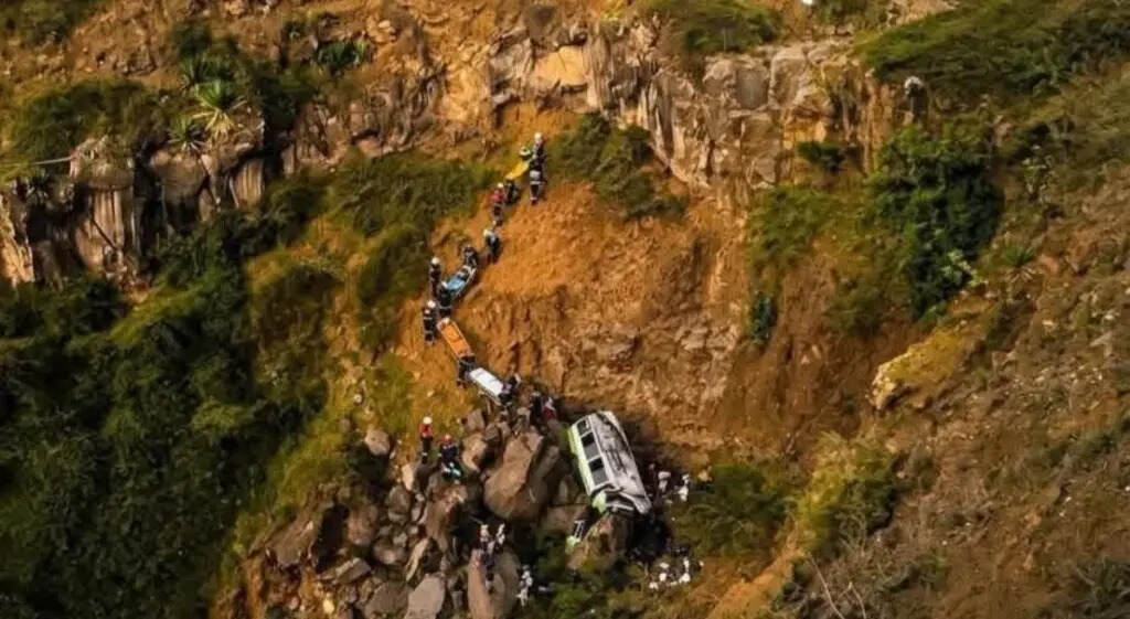 duelo-nacional-en-cabo-verde-por-accidente-de-bus-escolar