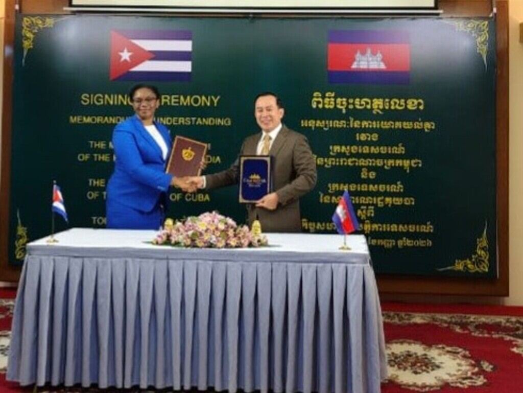 camboya-y-cuba-acercan-posiciones-con-memorando-en-turismo