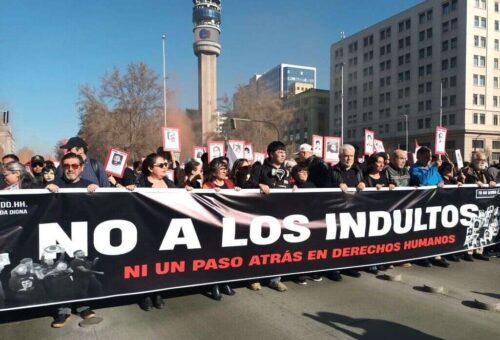 crece-en-chile-rechazo-a-perdonar-a-violadores-de-derechos-humanos