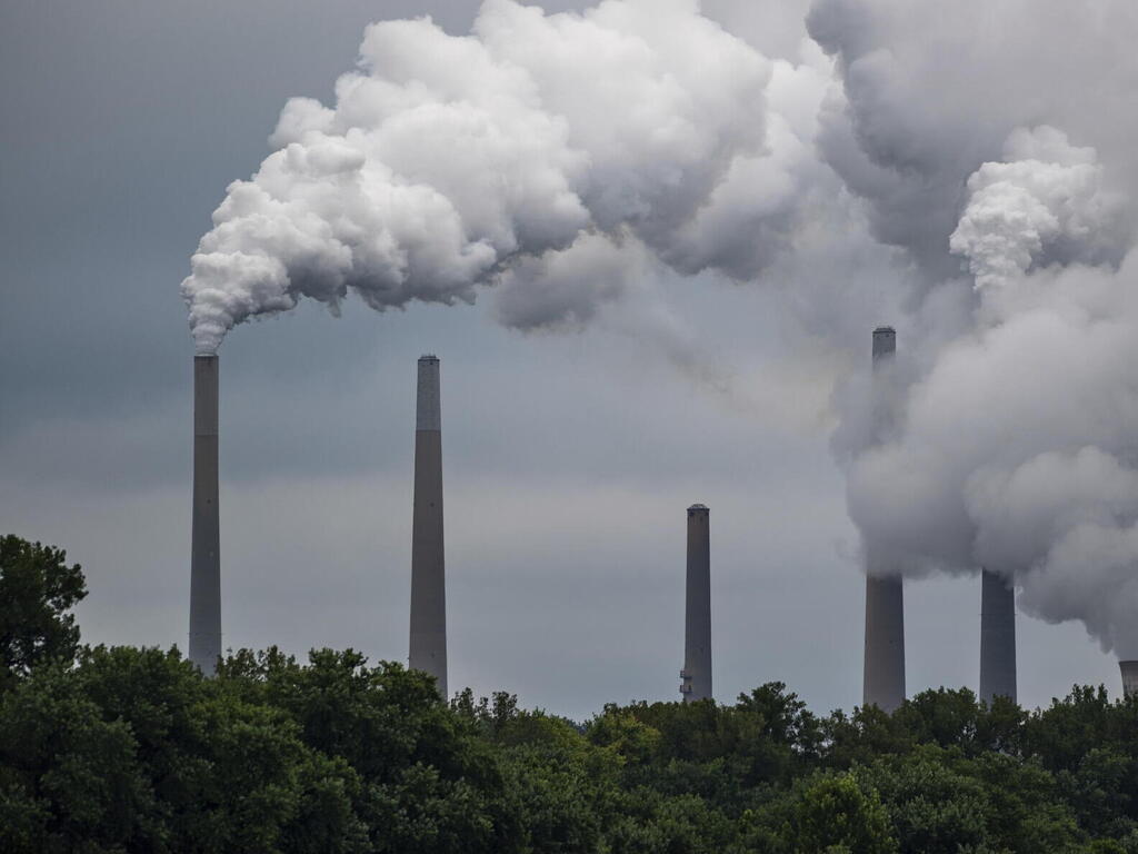 trump-desmantela-regulacion-medioambiental-de-antecesores-democratas