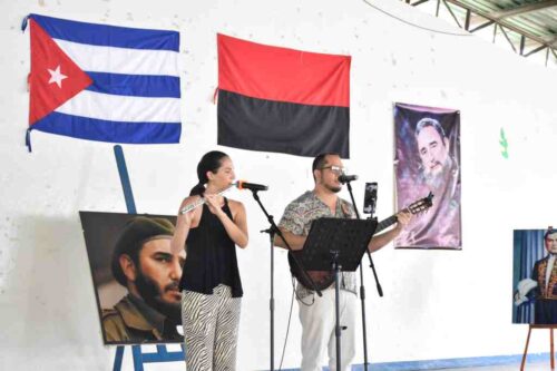 cubanos-en-nicaragua-celebran-los-cdr-y-denuncian-bloqueo-de-eeuu