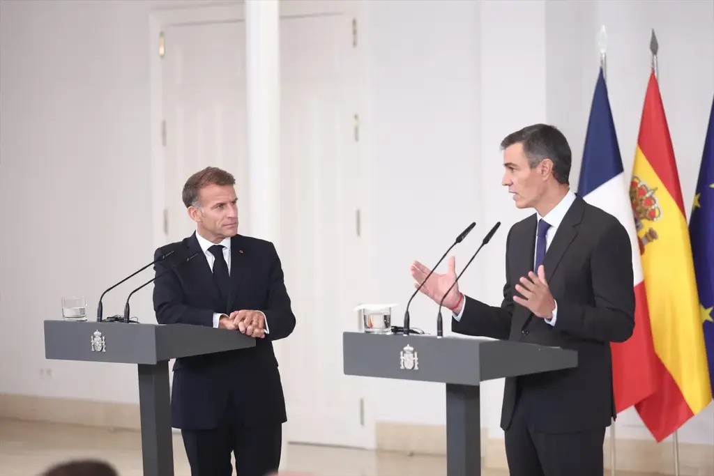 macron-y-sanchez-valoran-retorno-de-reino-unido-a-ue