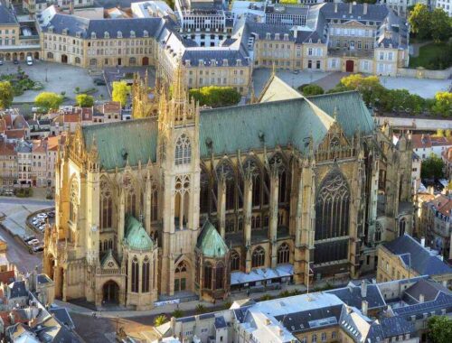 leon-xiv-con-misa-y-encuentro-con-ue-en-ciudad-francesa-de-metz