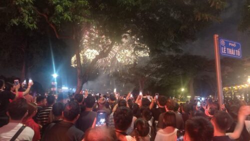 catorce-minutos-de-un-2-de-septiembre-en-hanoi