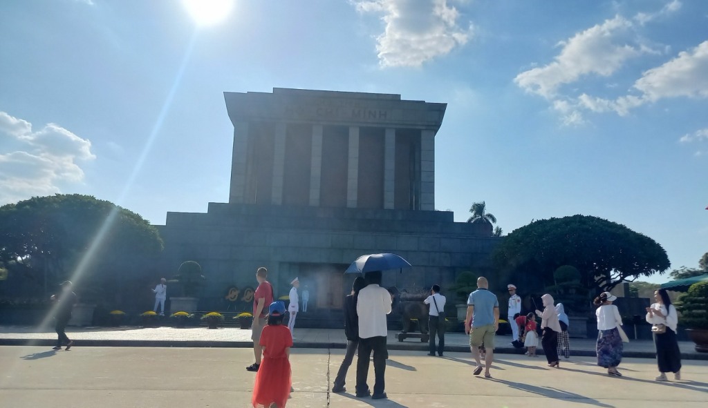 cerraran-temporalmente-mausoleo-del-presidente-ho-chi-minh
