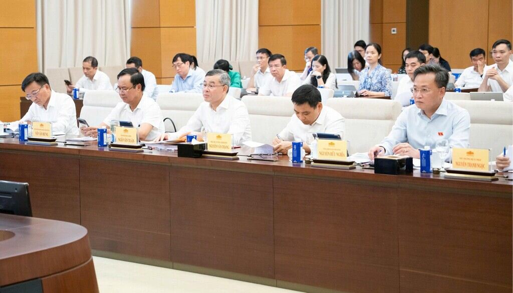 parlamento-vietnamita-preve-discutir-17-proyectos-de-ley-en-octubre