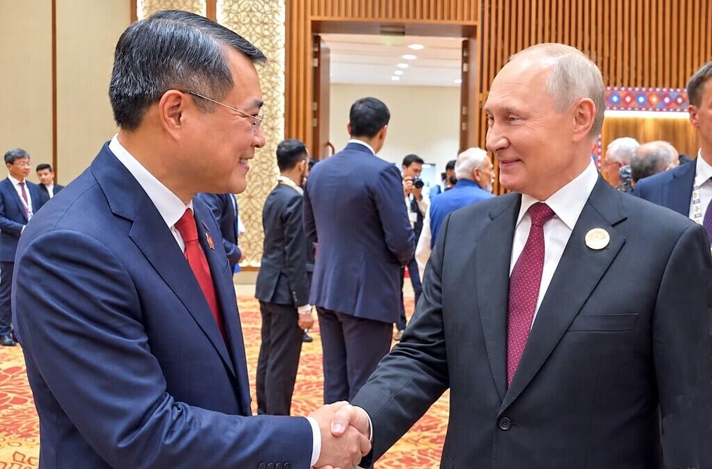 primer-ministro-vietnamita-mantuvo-agenda-colateral-en-cumbre-brics