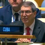 Captura de video tomada de la transmisión oficial de la Organización de las Naciones Unidas (ONU) del canciller de Cuba, Bruno Rodríguez Parrilla, hablando en la sesión de la Asamblea General de la ONU este martes, en Washington (Estados Unidos). EFE/ ONU