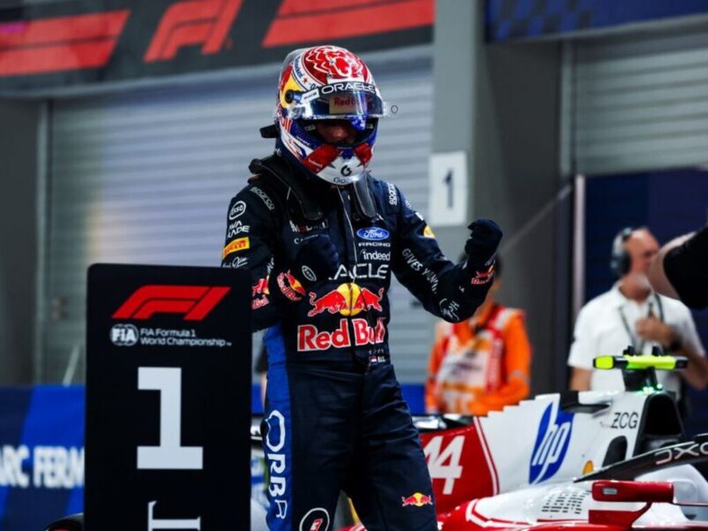 f1-verstappen-redondea-un-sabado-de-lujo-en-singapur