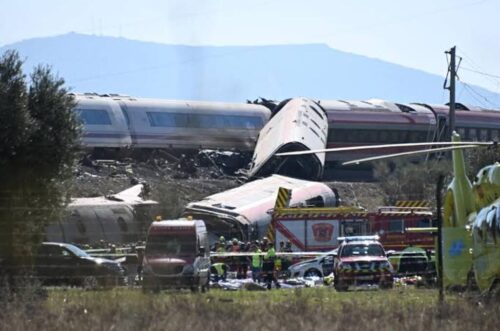 choque-de-trenes-en-espana-equivalente-a-120-kilos-de-dinamita