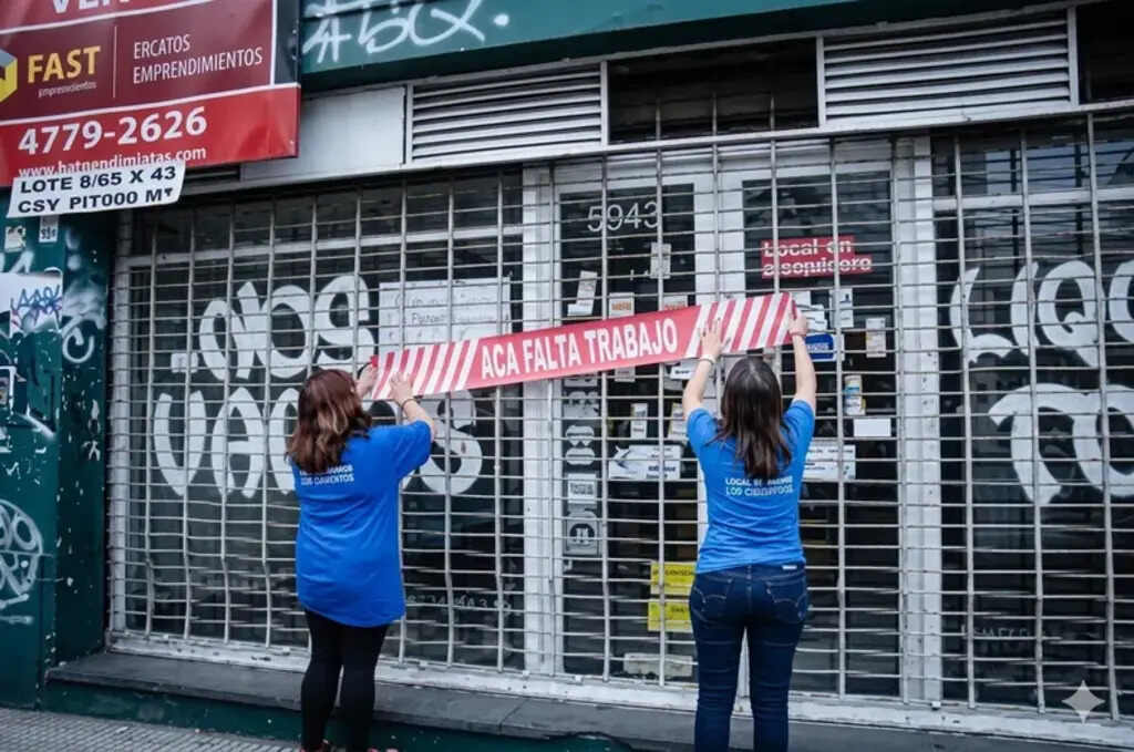 ventas-minoristas-en-argentina-acumulan-caida-de-21-por-ciento-2