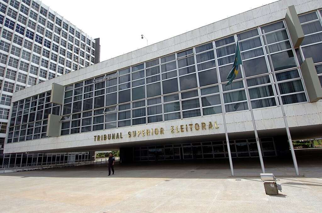 tribunal-electoral-de-brasil-reune-a-observadores-de-47-paises
