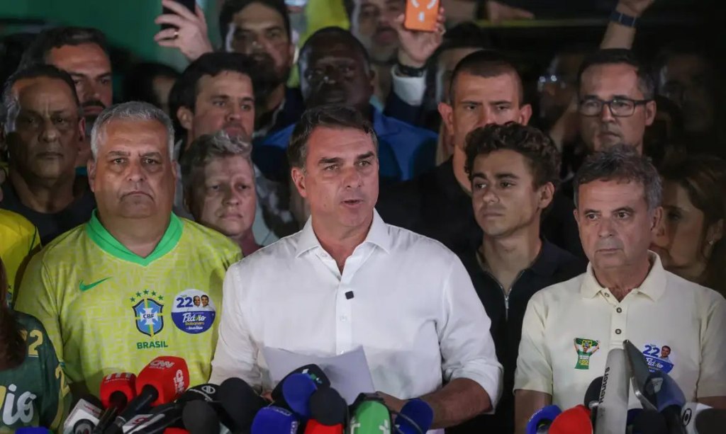 flavio-desconoce-victoria-de-lula-y-pedira-anulacion-electoral