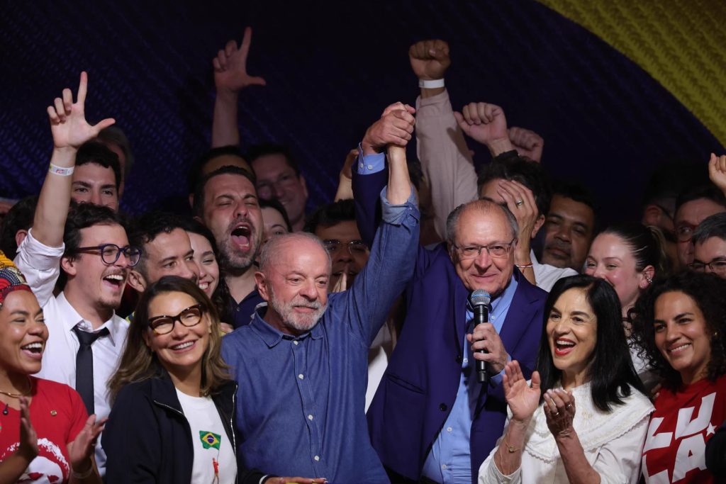 vamos-a-cambiar-el-modo-de-gobernar-afirma-lula-tras-victoria