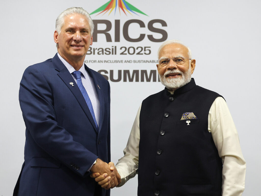 cuba-reafirma-disposicion-a-fortalecer-relaciones-con-india