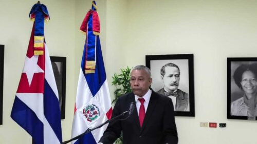 cubanos-y-dominicanos-celebran-dia-de-la-cultura-cubana