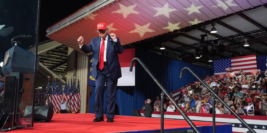 trump-hacia-carolina-del-norte-poco-tiempo-para-convencer-a-votantes
