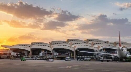 aeropuerto-de-riad-reanuda-vuelos-tras-suspension-por-ataques-huties