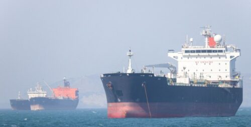 iran-advierte-que-todo-cruce-por-ormuz-requiere-coordinacion