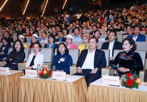 establecen-en-vietnam-mes-de-accion-por-los-pobres