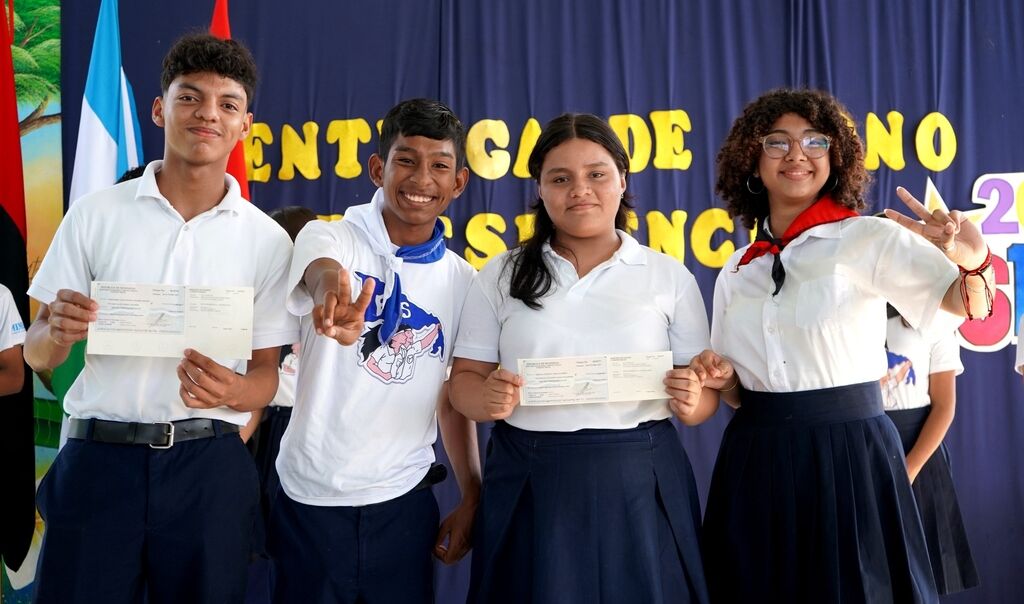 bono-presidencial-en-nicaragua-llegara-a-86-mil-bachilleres