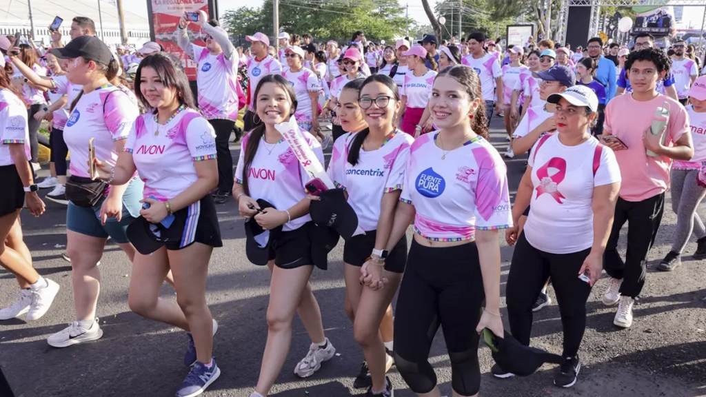 nicaragua-promueve-prevencion-del-cancer-con-multitudinaria-carrera