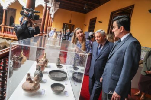 cancilleria-peru-entrega-a-ministerio-bienes-culturales-recuperados