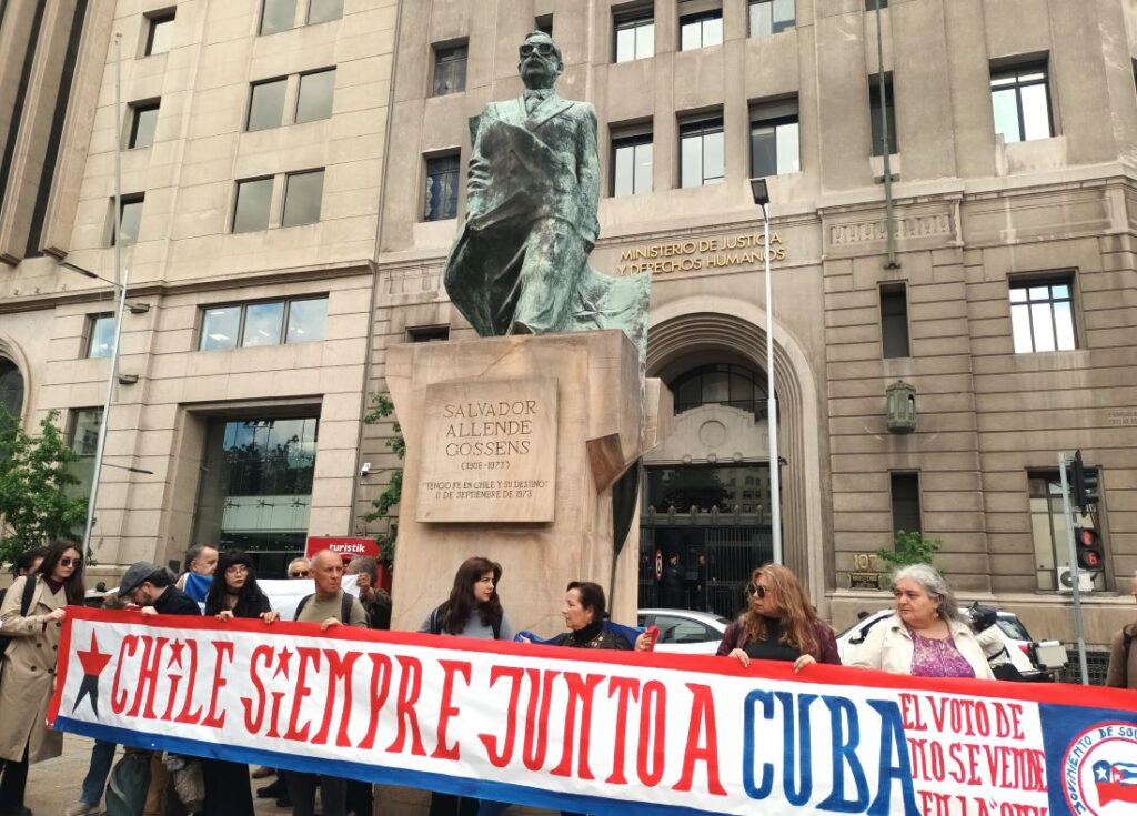 piden-al-presidente-de-chile-voto-en-onu-contra-el-bloqueo-a-cuba