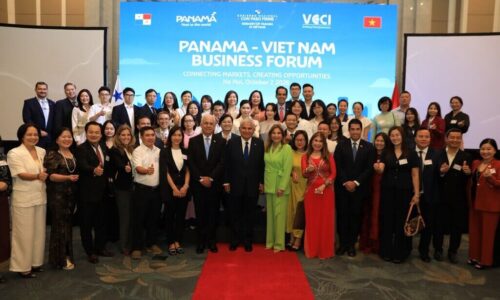 concluye-visita-oficial-a-vietnam-presidente-de-panama